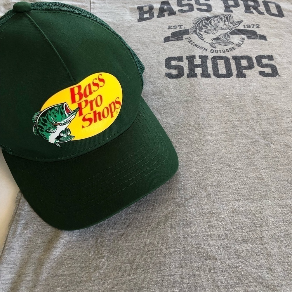 Bass Pro Shops Fishing Apparel. T-shirt and Hat Combo. - Picture 7 of 7